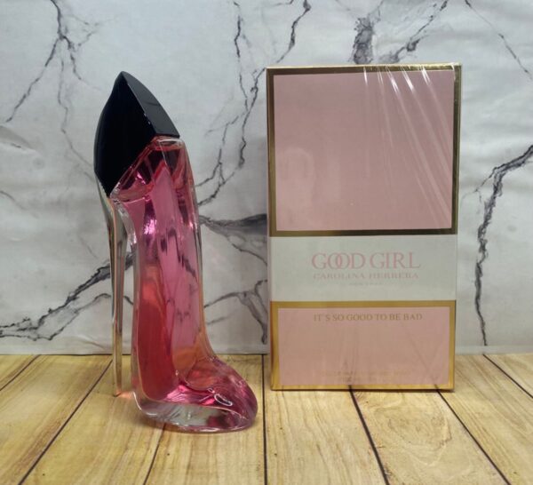 Good girl pink   Carolina Herrera Mujer AA+ x100ml